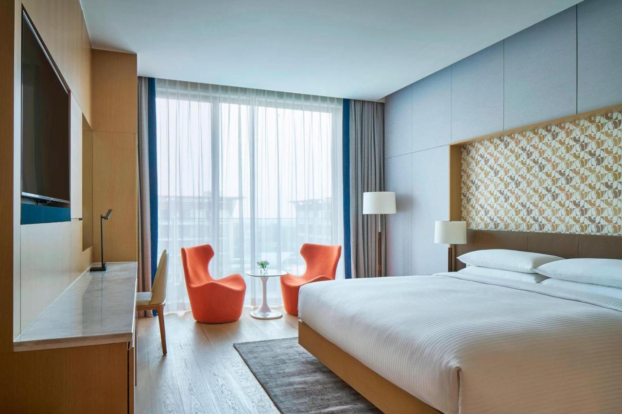 Marriott Jeju Shinhwa World Hotel Согвипхо Экстерьер фото